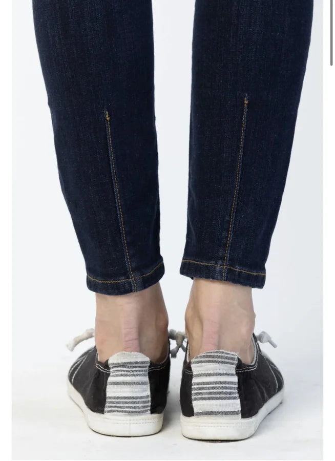 Judy Blue High Waist Dark Wash Back Phone Yoke Seam Skinny Jeans