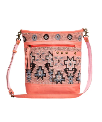 Suzanna Trail Shoulder Myra Bag