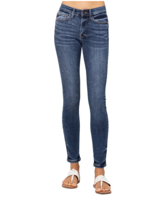 Judy Blue Mid Rise Non-Distressed Skinny Jeans