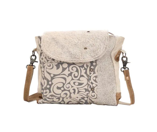 Factual Messenger Myra Bag